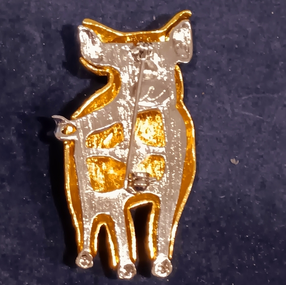 Pig Brooch by LC - Picture 4 of 10